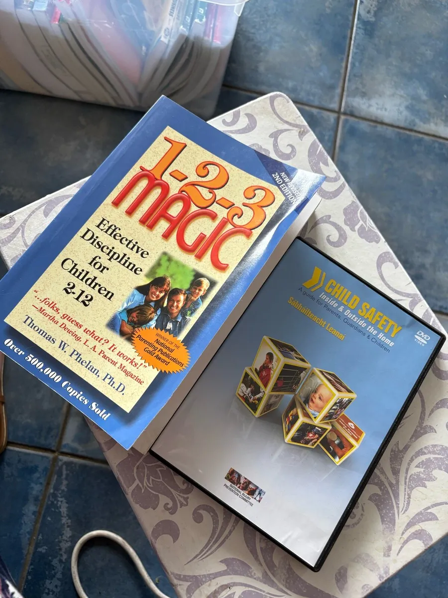 Schoolbooks - Image 2