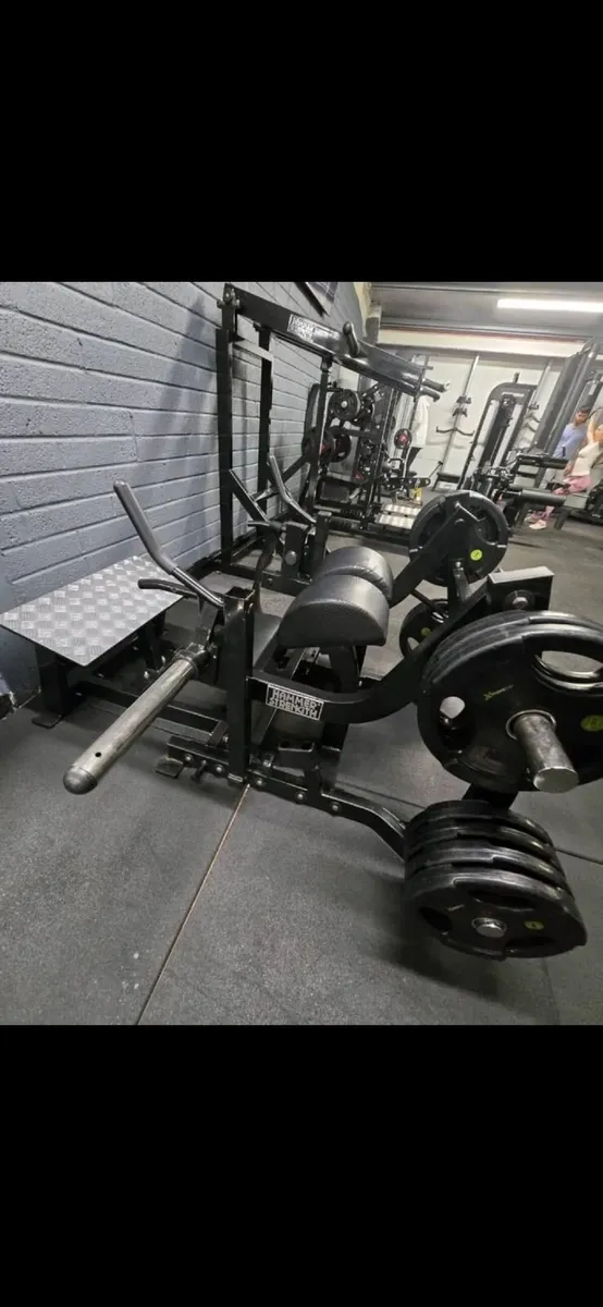 Gym equipment - Image 1