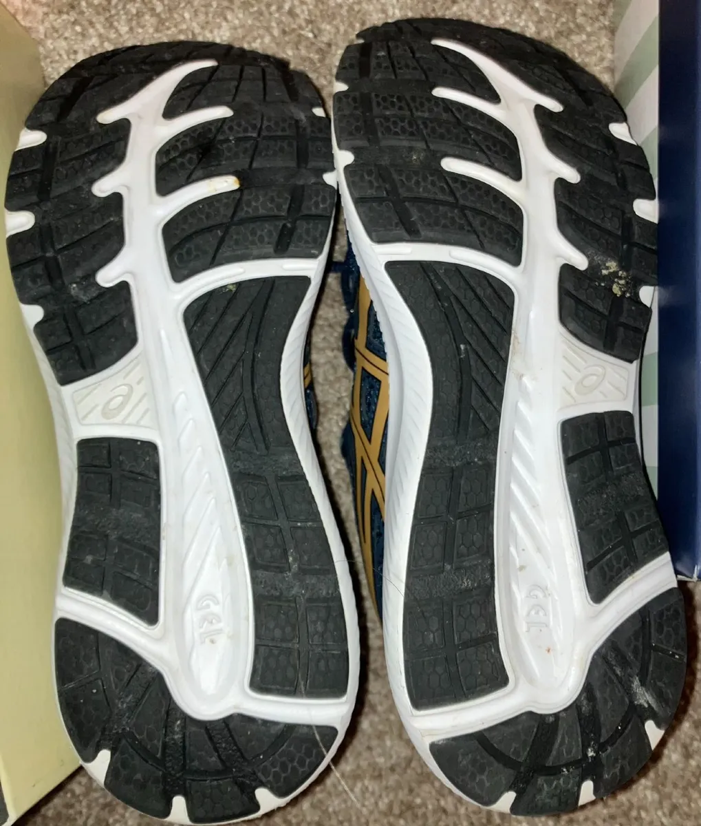 Ladies Asics - Image 2