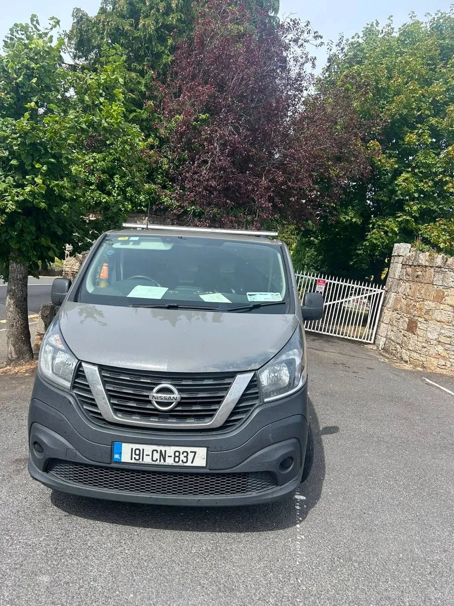 2019 Nissan nv300 - Image 3
