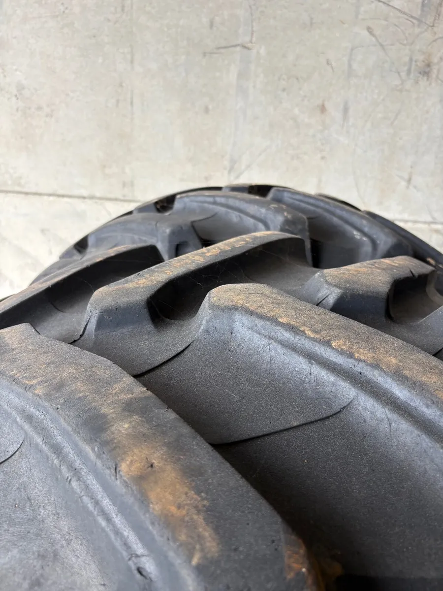 Tractor tyres    650 65 38    540 65 28 - Image 3