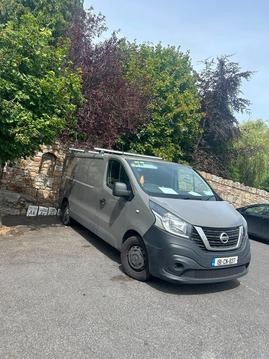 2019 Nissan nv300 - Image 1