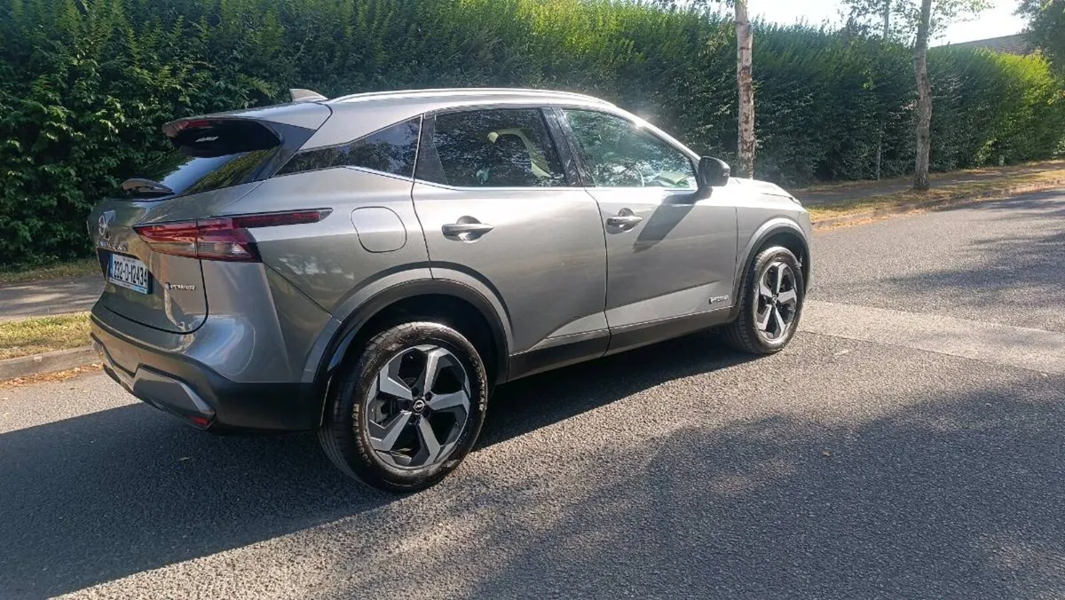 2023 Nissan Qashqai 1,5 hybrid only 12k km. - Image 4