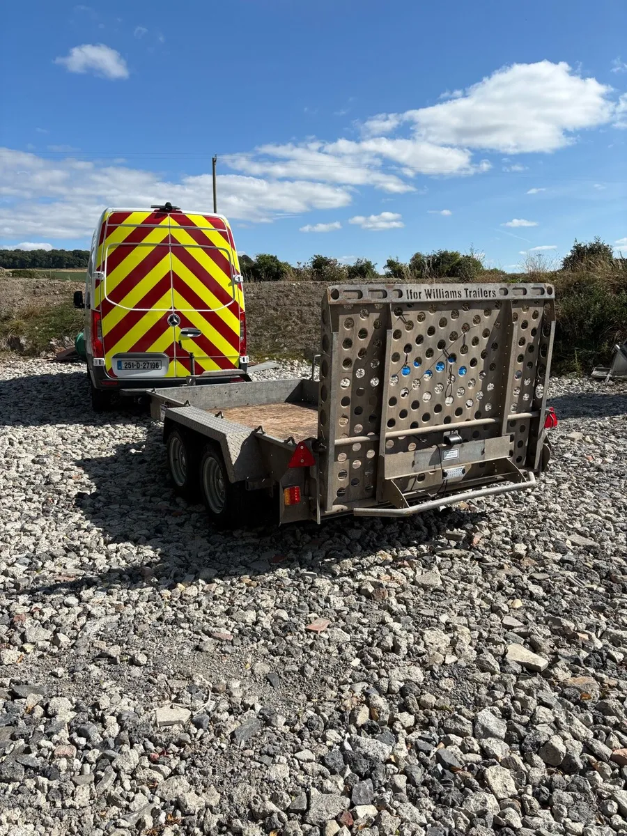 2018 Ifor Williams 10x5’4 Beavertail Plant Trailer - Image 3