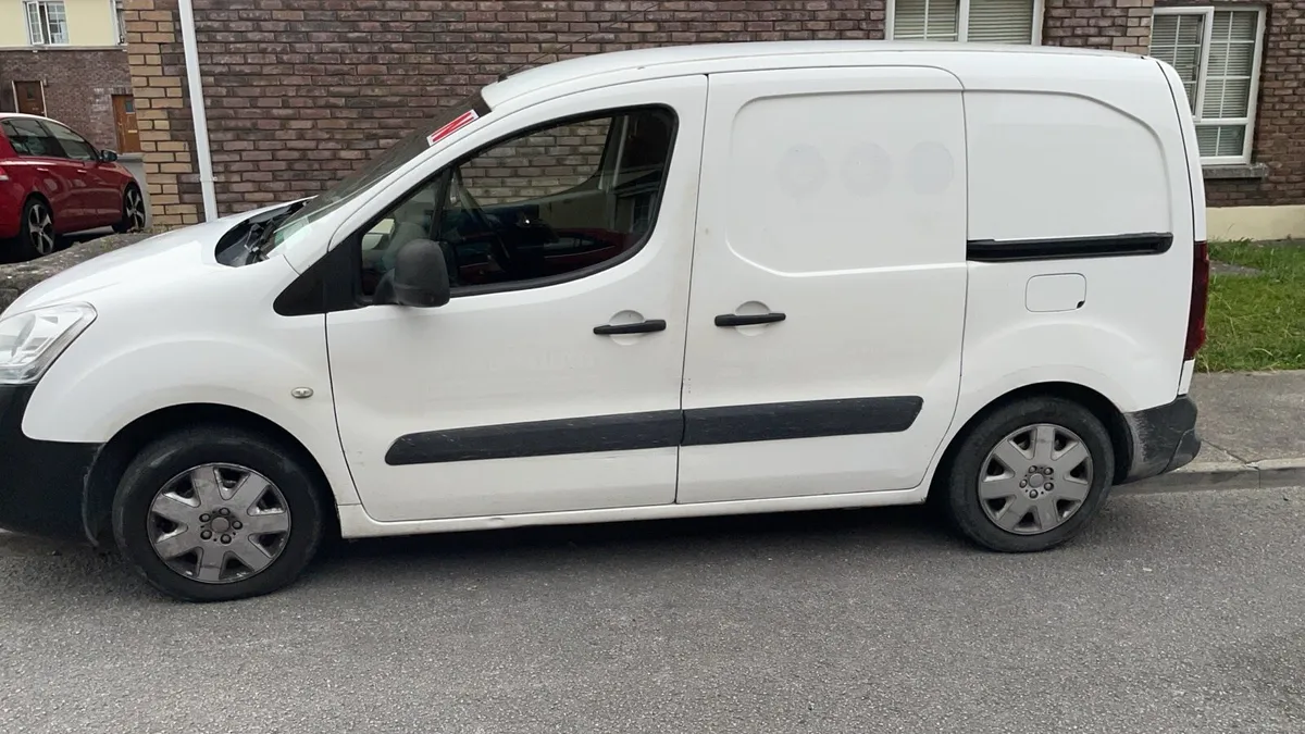 182 Peugeot partner full year DOE - Image 2