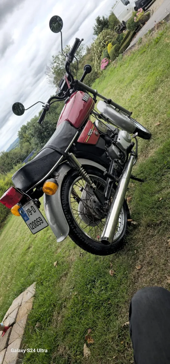 Yamaha yb 100 - Image 2