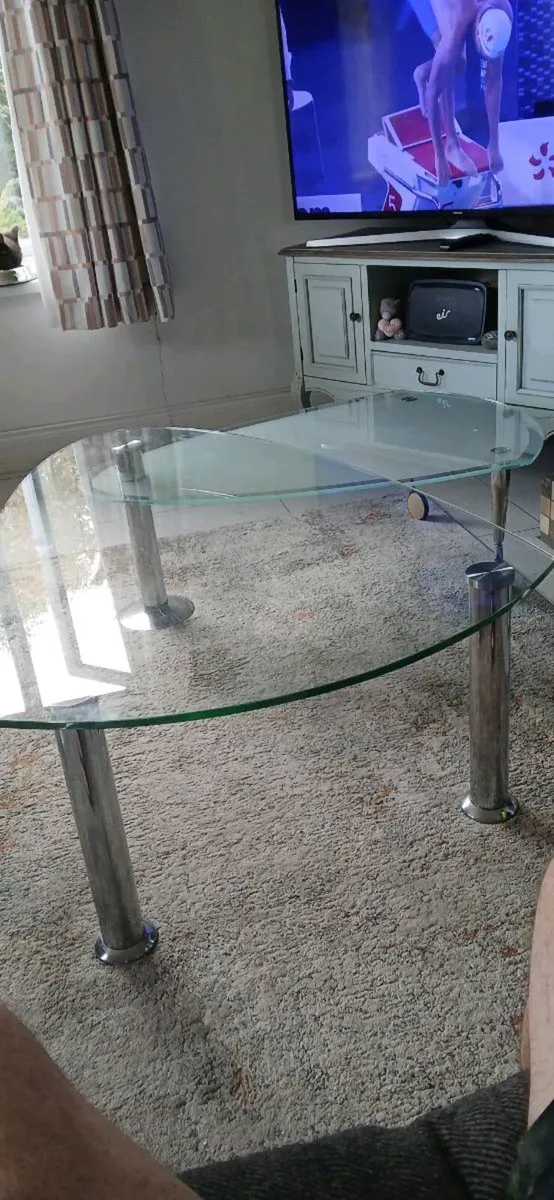 Double Glass coffee table . - Image 1