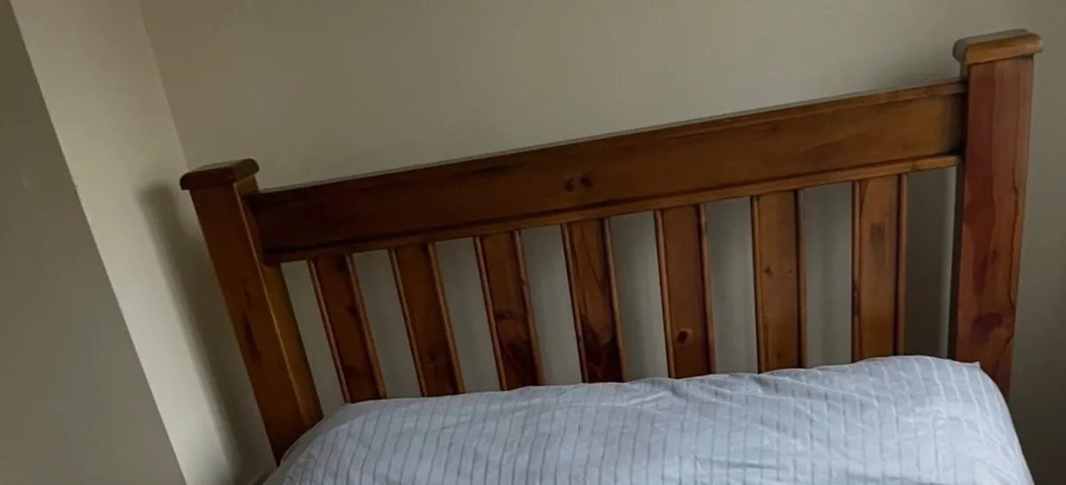 Bed frame - Image 2