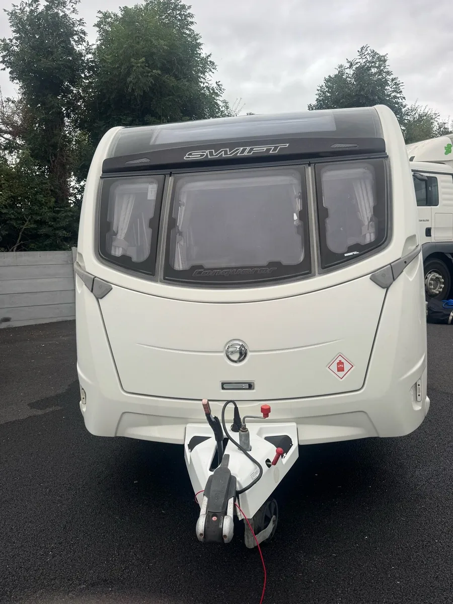 2016 Swift Conqueror 530 - 4 Berth - Image 2