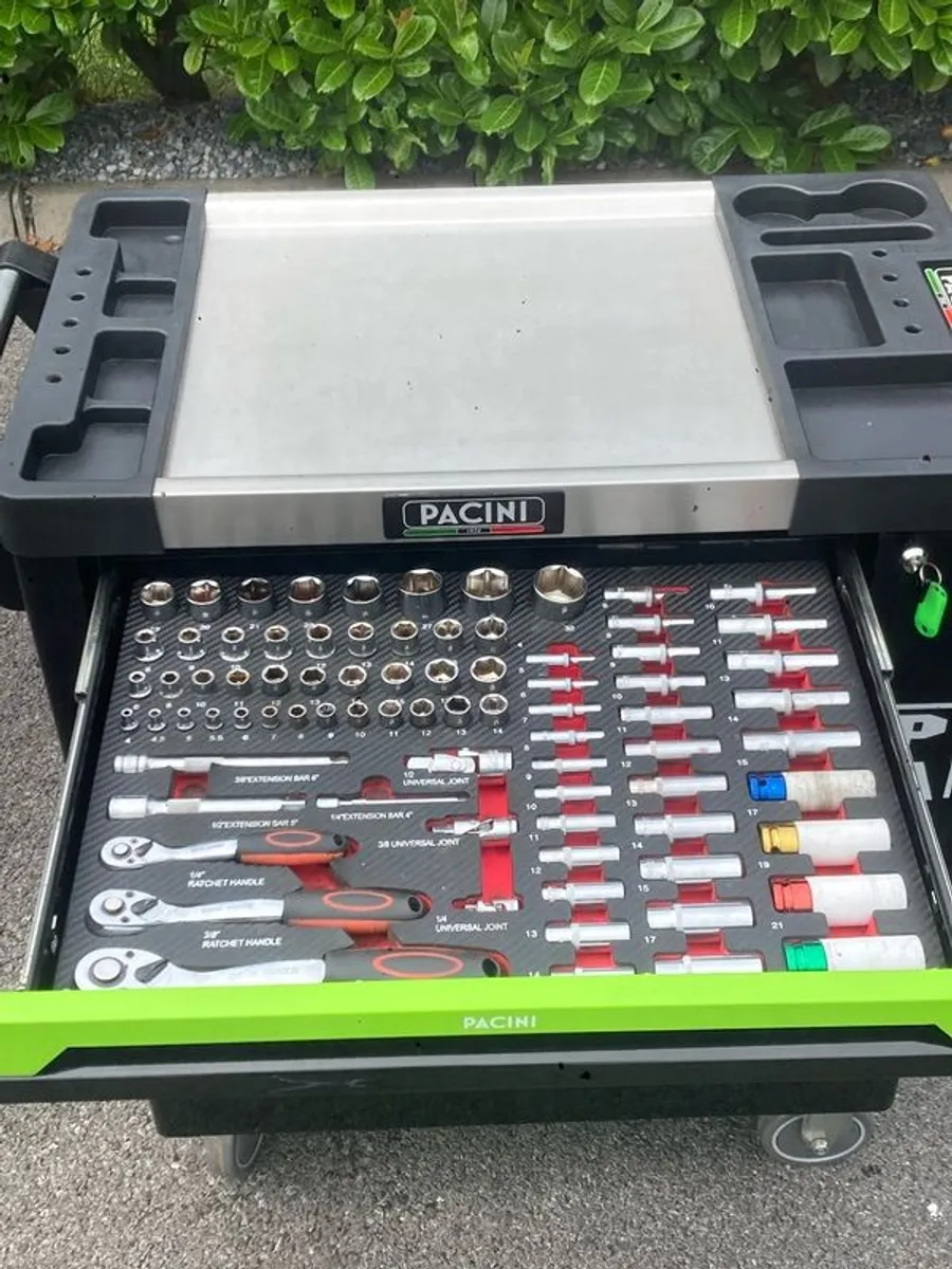 roller tool chest - Image 2