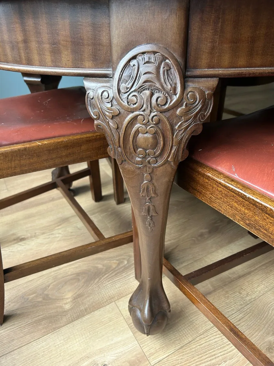 Antique mahogany dining table and chairs - Image 2