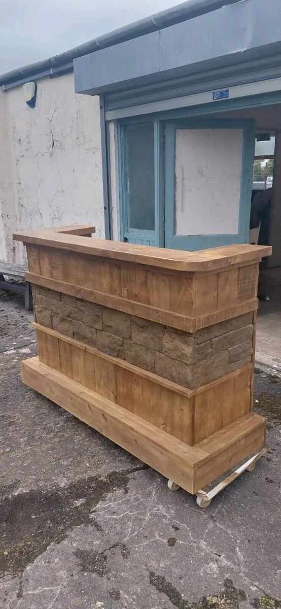 Home bar - Image 1