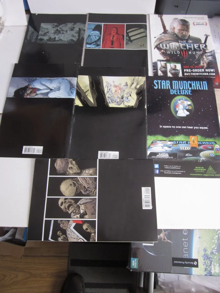 Hellboy Comics/DVD's Bundle - Image 2