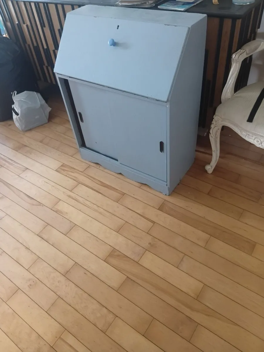 Bathroom set   /  french wardrobe - Image 4
