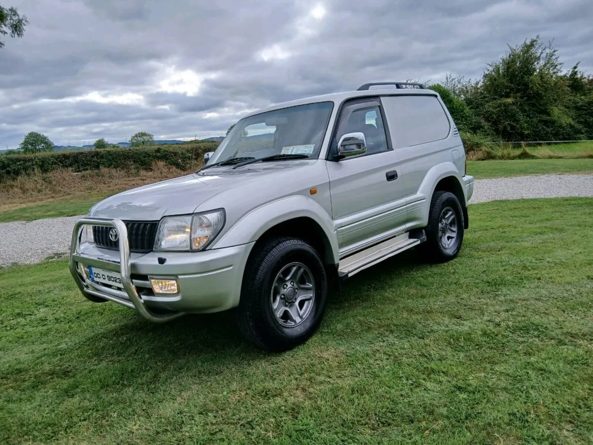 TOYOTA LANDCRUISER - Image 2