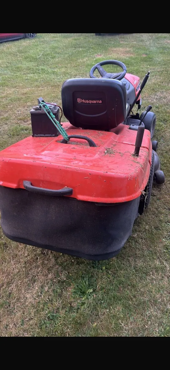 Husqvarna lawnmower - Image 3