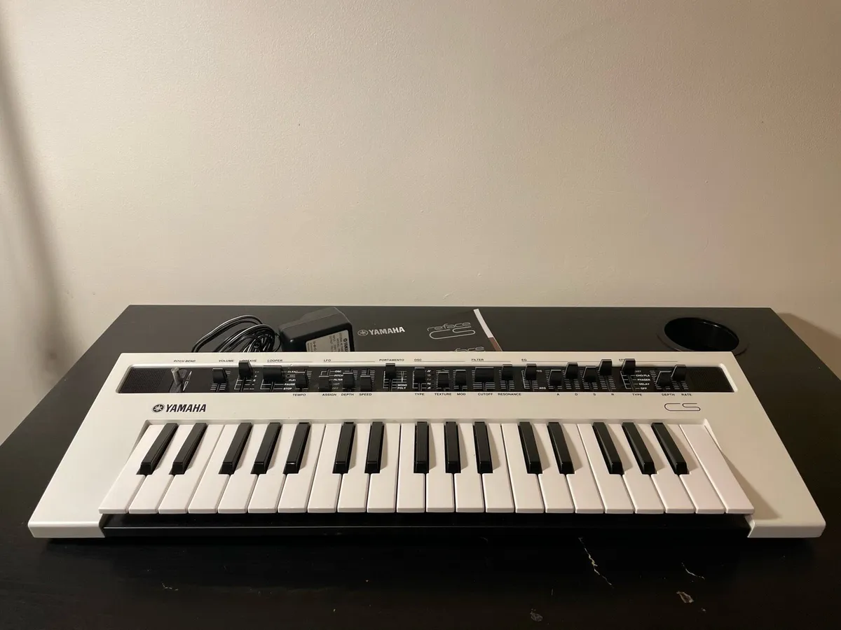 Yamaha Reface CS - Image 4