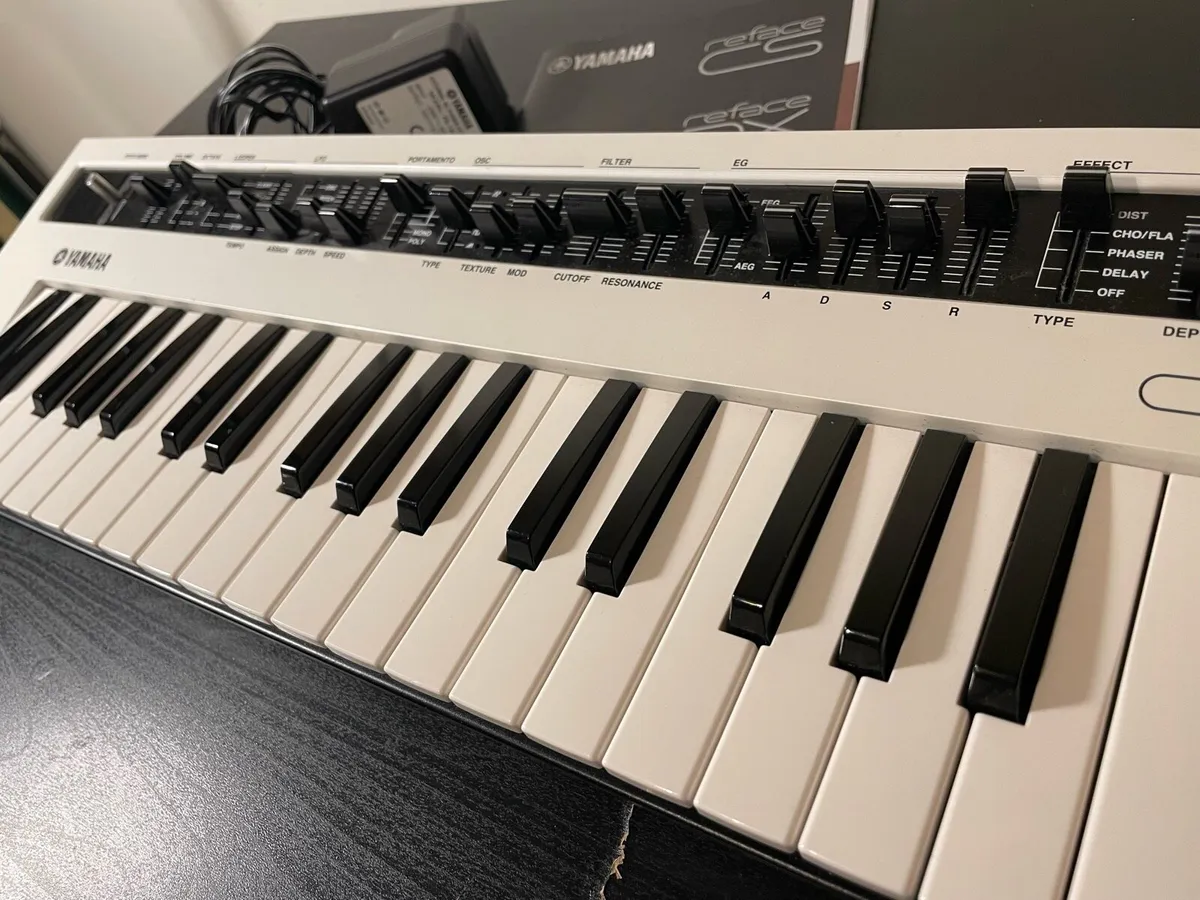 Yamaha Reface CS - Image 2