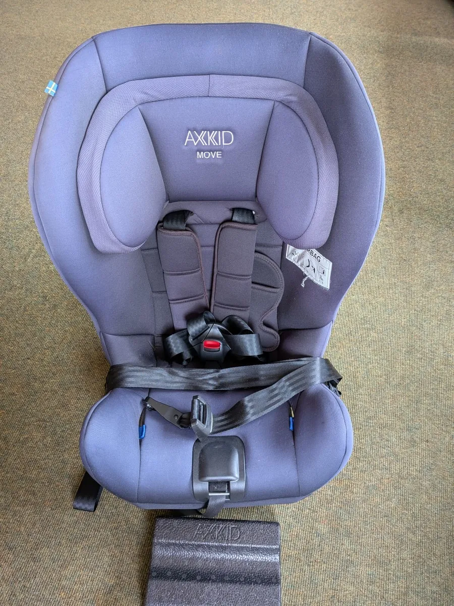 Axkid Move Car Seat – Extended Rear-Facing - Image 2