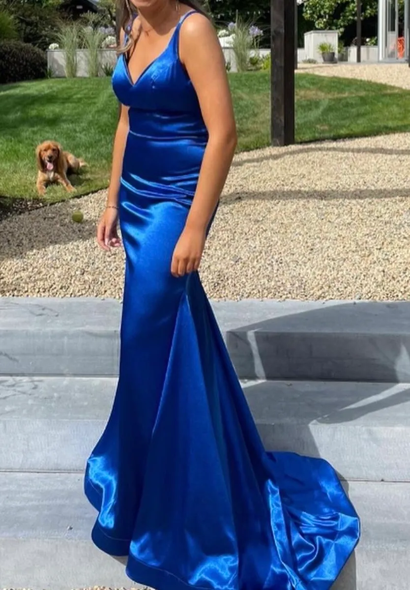 Debs dress - Image 2