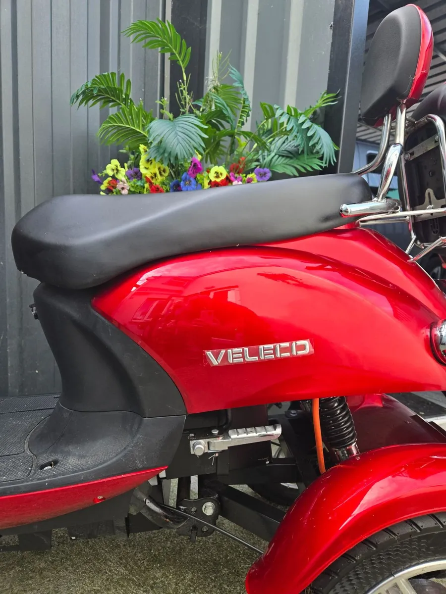 Electric 3 wheeler scooter brand new never used - Image 3