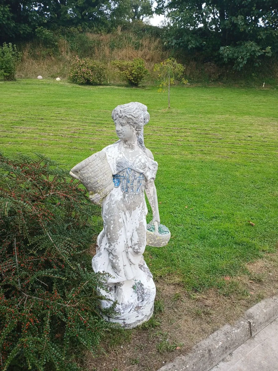 Stone garden statue - Image 1