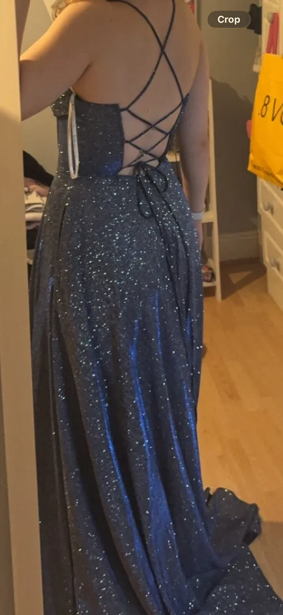 Dani’s closet Debs dress - Image 2