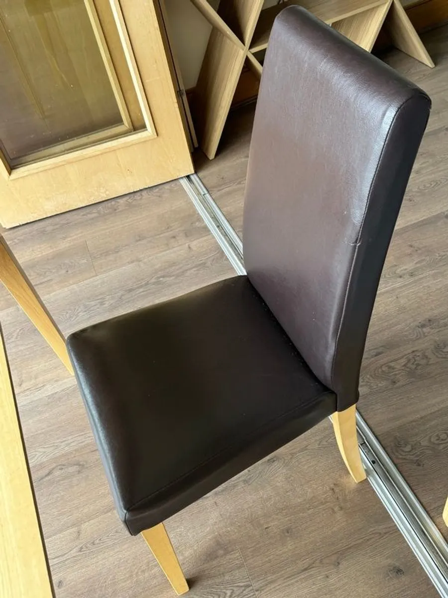Dining table - Image 4
