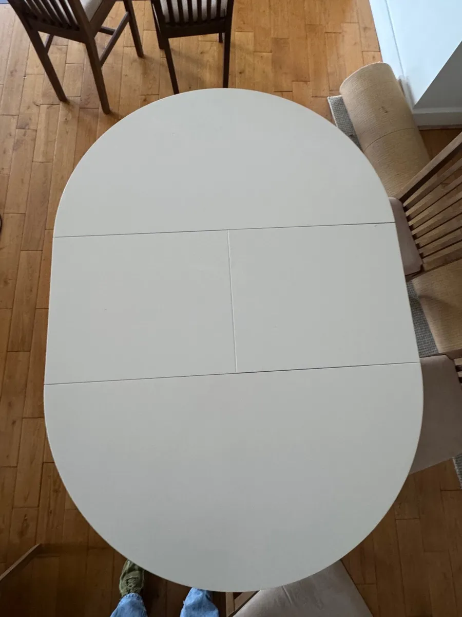 IKEA INGATORP Extendable Oval Dining Table – White - Image 2