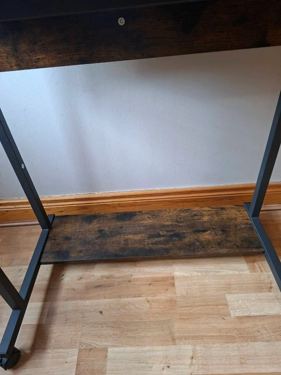 Computer Desk - Image 4