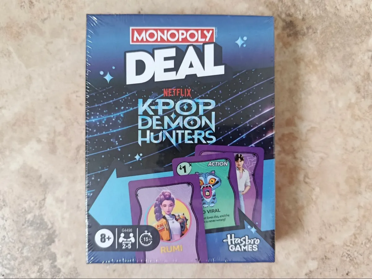 Monopoly DEAL K-Pop Demon Hunters Card Game - Image 1