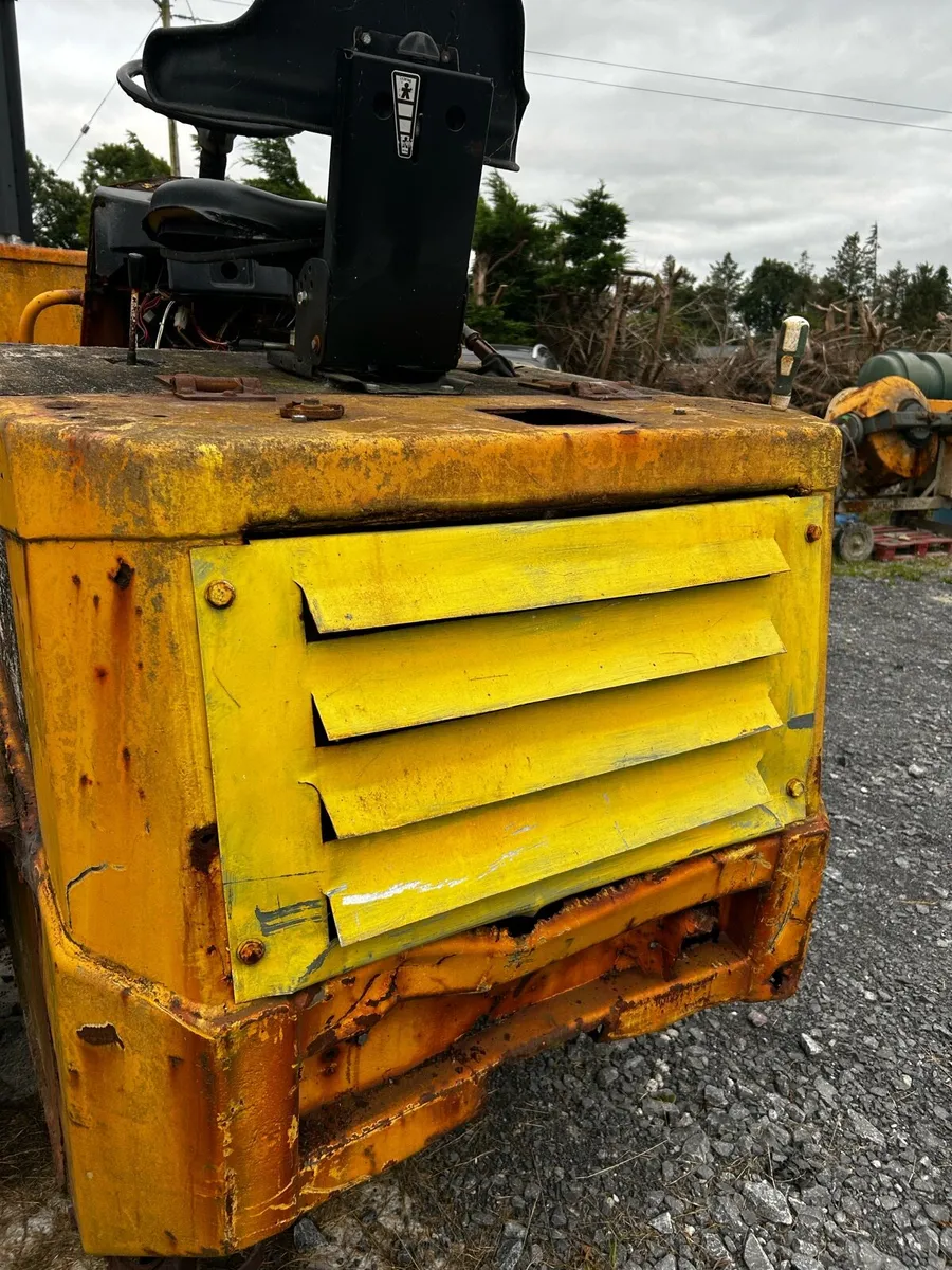 Thwaites 3 ton dumper for repair or parts - Image 4