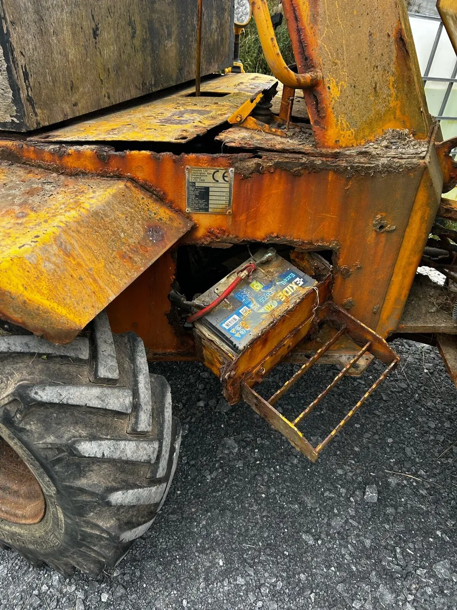 Thwaites 3 ton dumper for repair or parts - Image 3