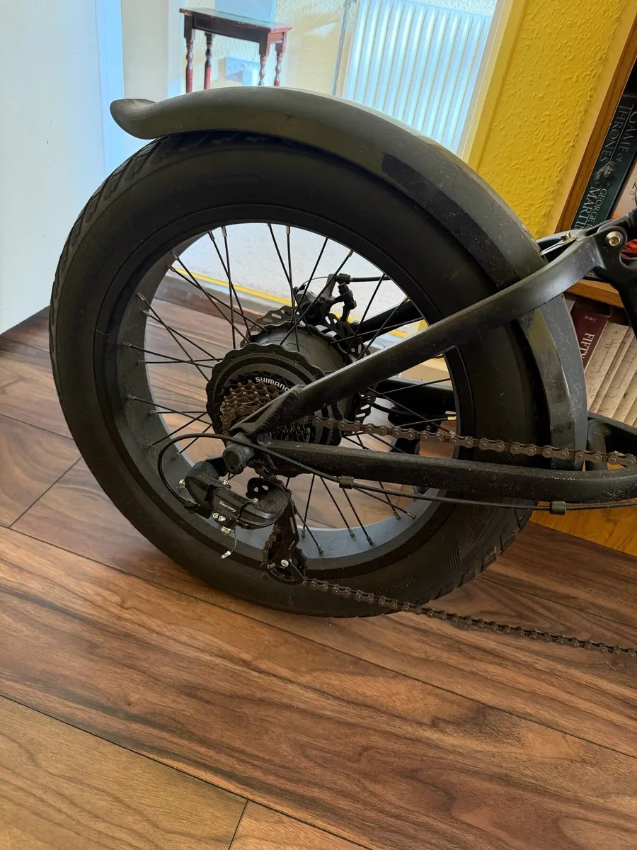 Fiido M1 Pro Electric Fat Bike and SHARK Helmet - Image 4