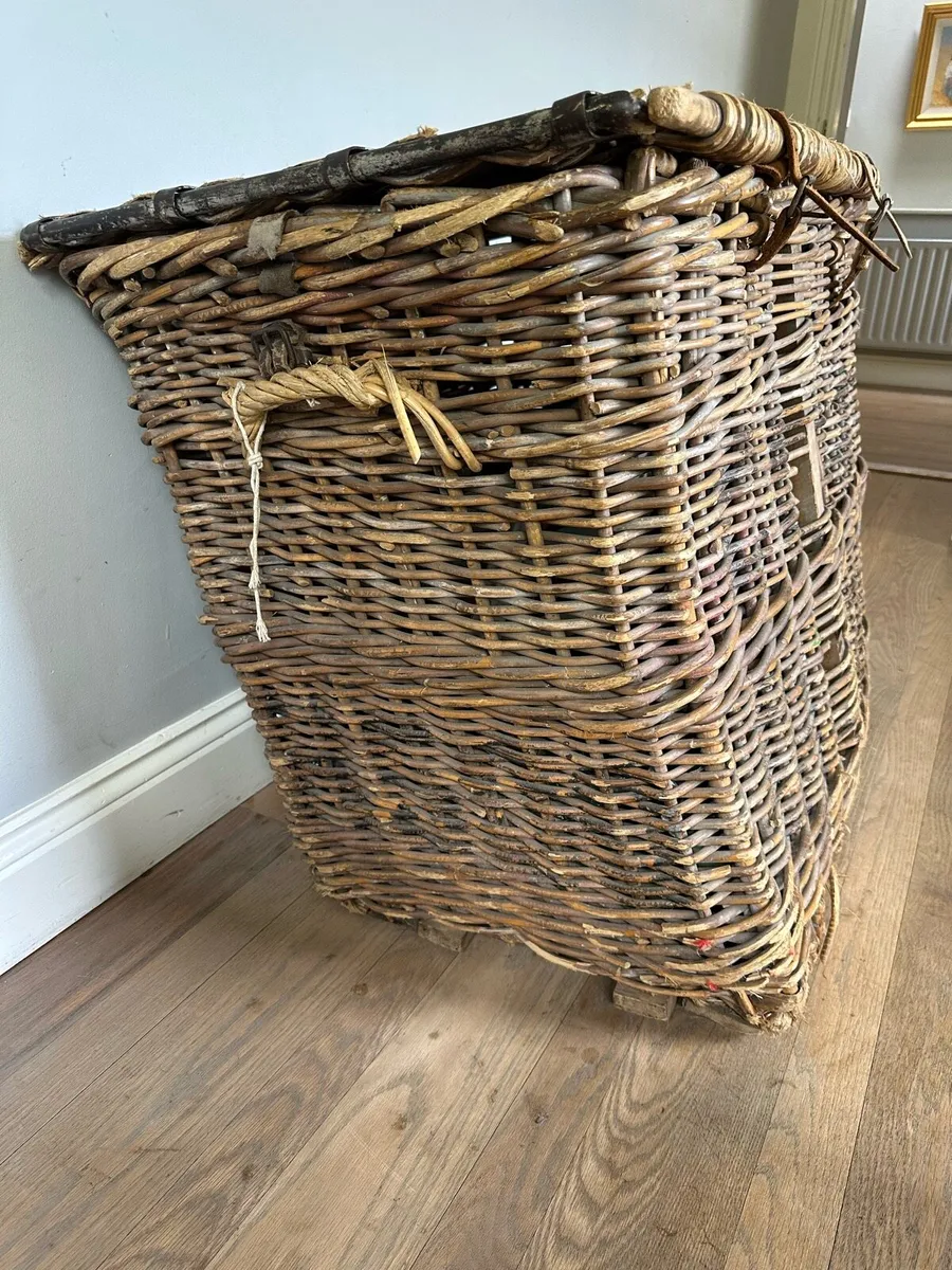 Antique textile mill basket - Image 3