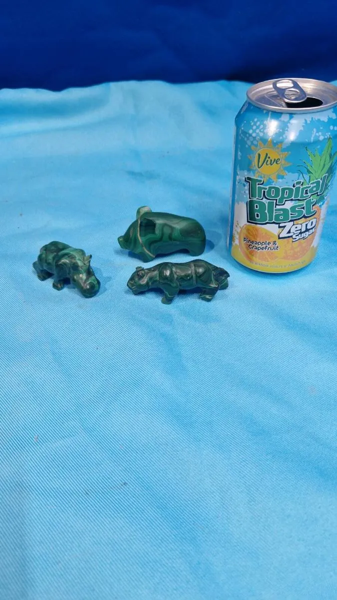 Genuine Malachite Carved Animal Set - Image 4