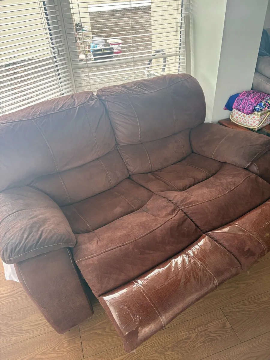 Brown 2 seater recliner - Image 4