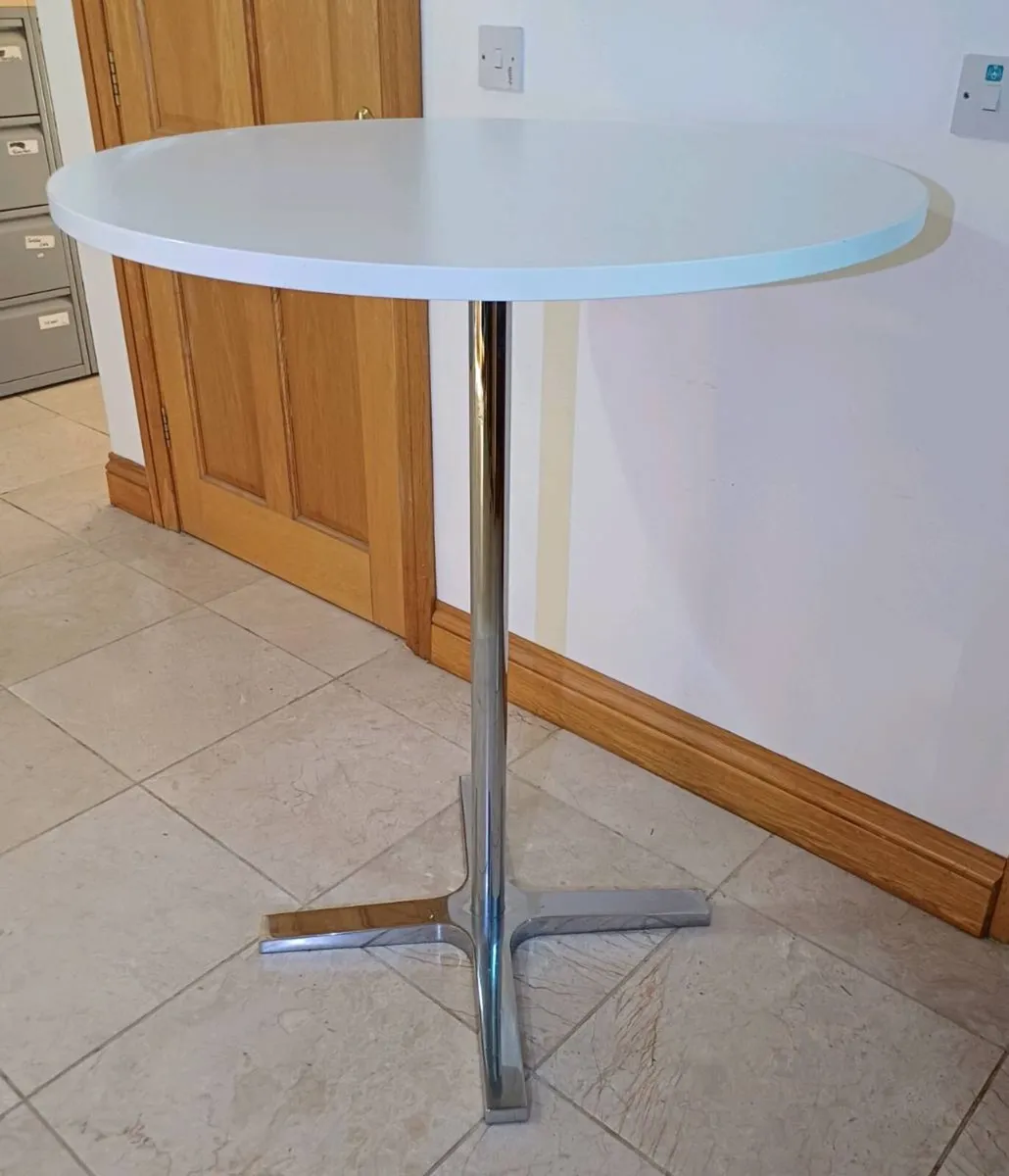 Herman Miller Round Bar Table - Image 2
