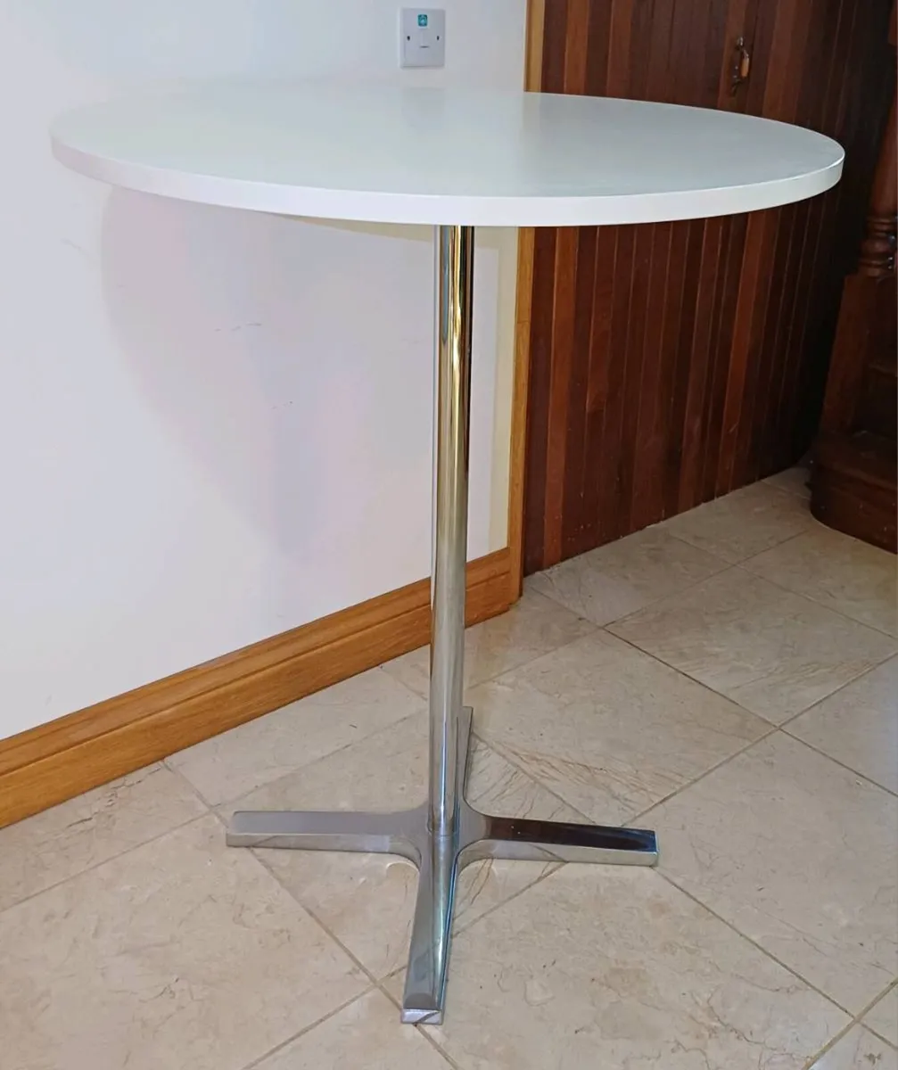 Herman Miller Round Bar Table - Image 3