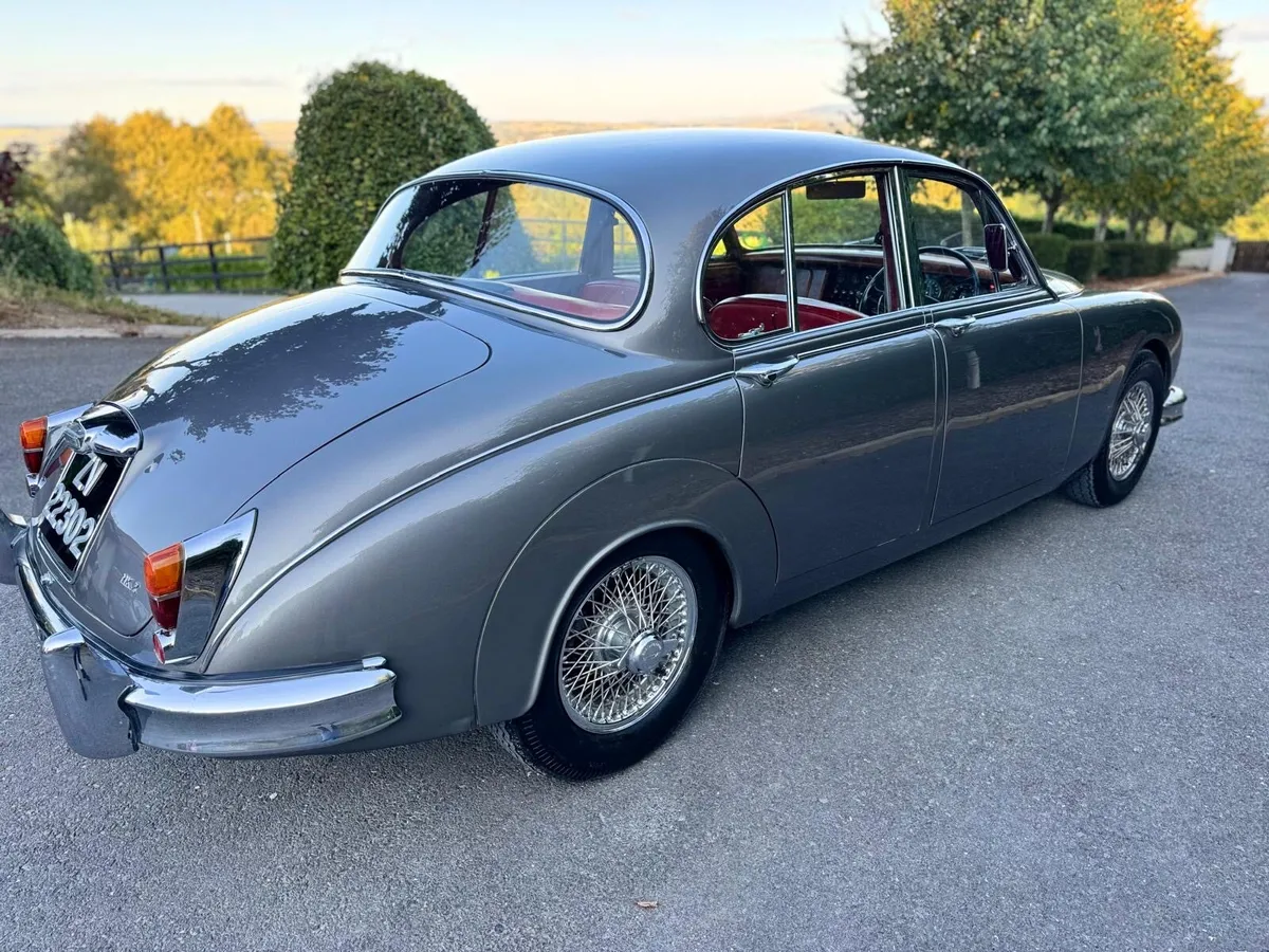 Jaguar MK2 1961 2.4l - Image 4