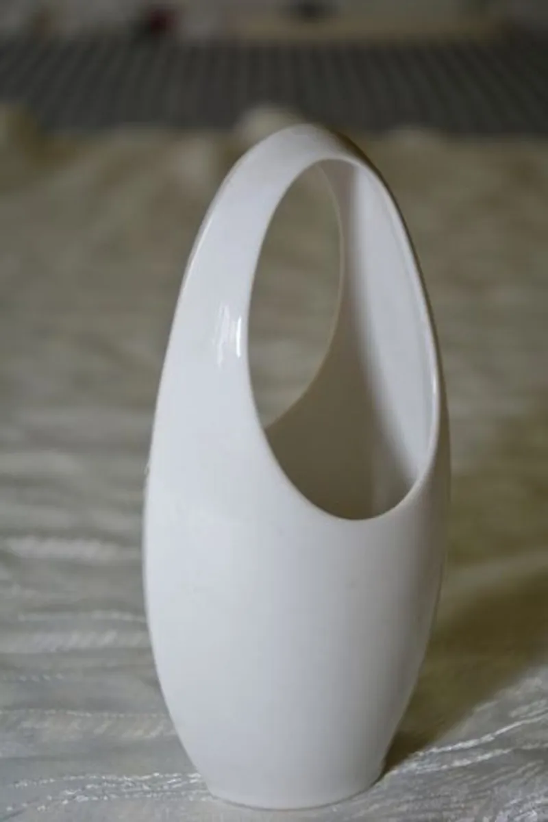 Rosenthal small porcelain basket - Image 3