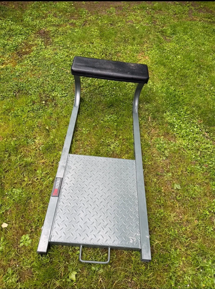Hip thrust bench - Image 1