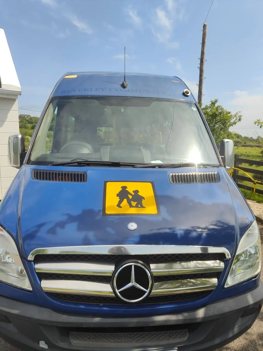 2010 sprinter 21 seater - Image 3