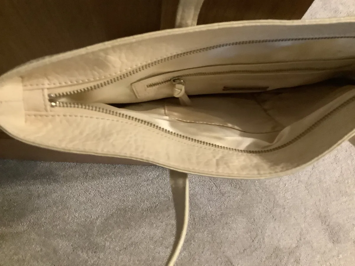 DKNY bag - Image 2