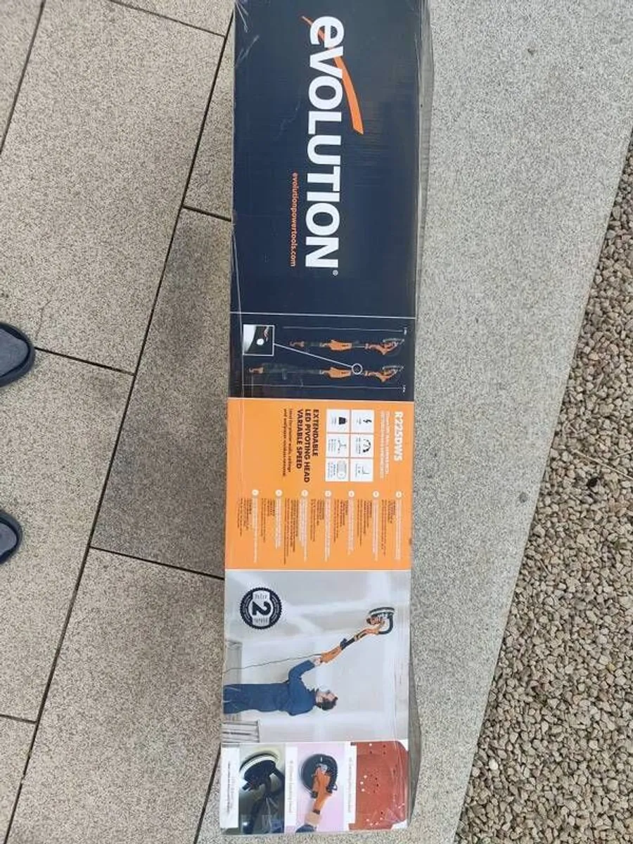 Evolution R225DWS Wall Sander (710W) Boxed, Excellent Condition - Image 1
