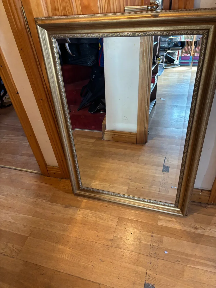 Solid Metal Golden Mirror - Image 2
