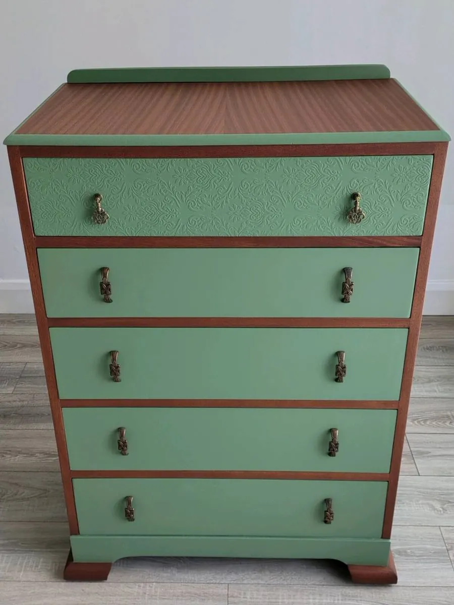 Vintage chest of drawers - Image 3