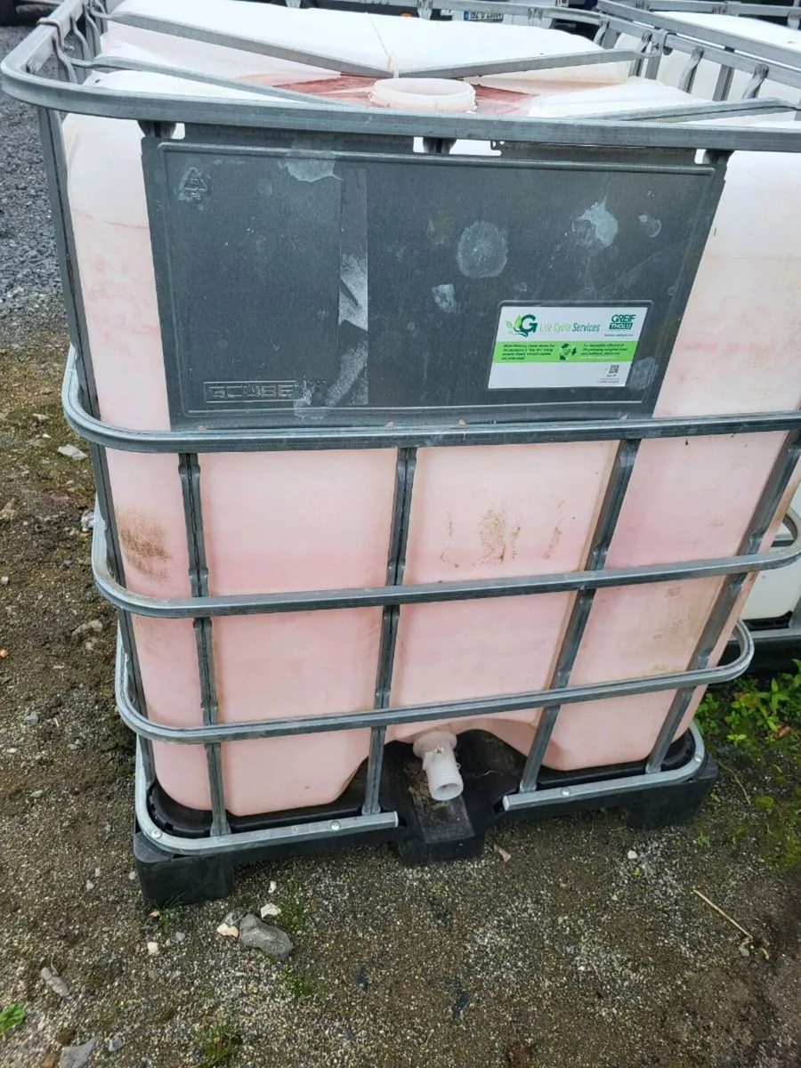 Oil/water tanks - Image 1