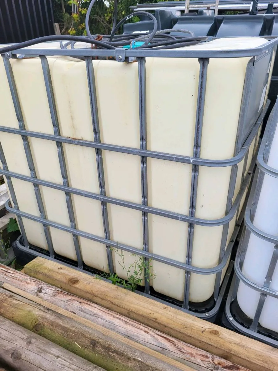 Oil/water tanks - Image 2