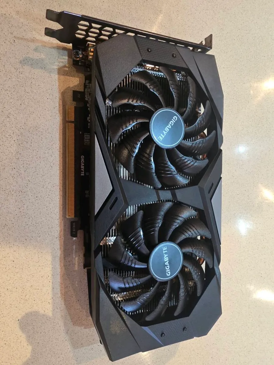 Gigabyte 2060 graphics card - Image 2